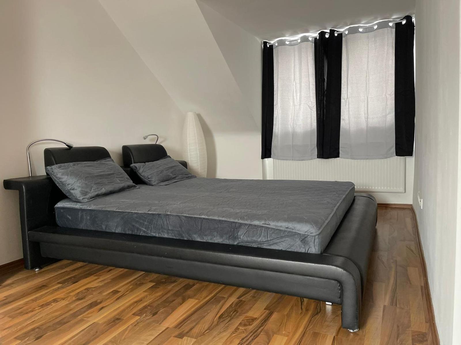 Luxurioeses Zimmer 10Min Zum Universitaet Kassel Exterior photo